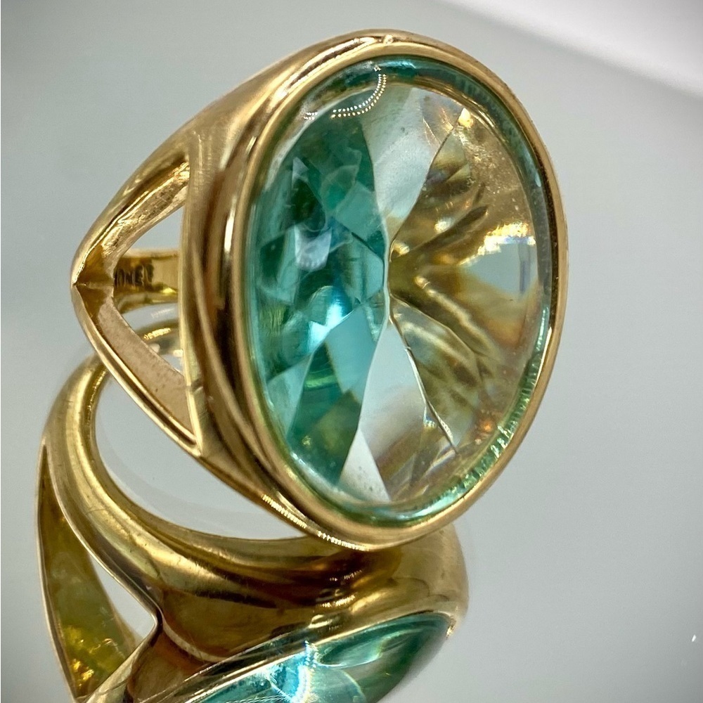MONET signed RARE Blue Topaz Faceted Glass Gold Plated Statement Ring size 7